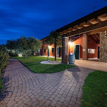 Agriturismo Le Tese Colà Eksteriør billede