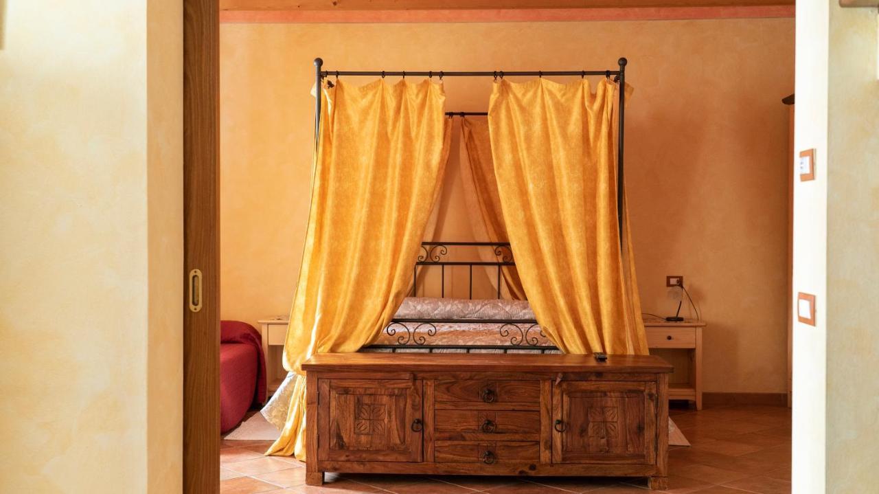 Agriturismo Le Tese Colà Eksteriør billede