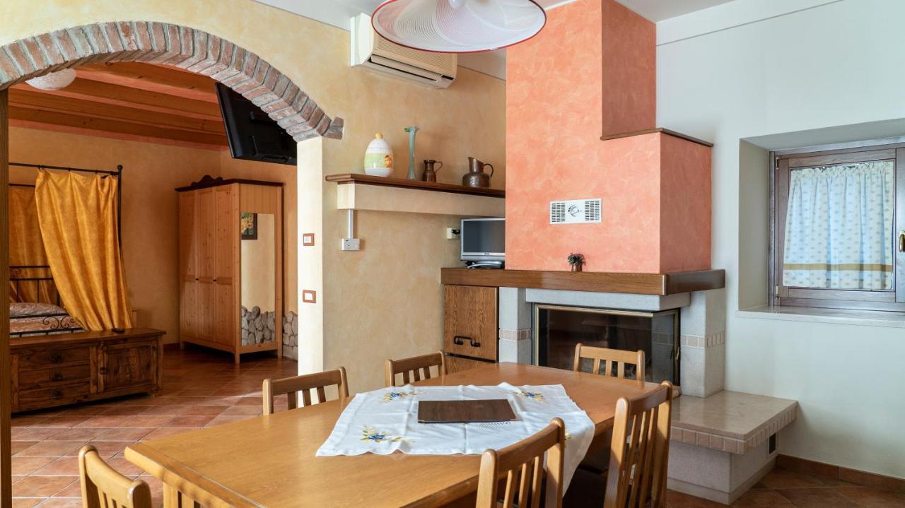 Agriturismo Le Tese Colà Eksteriør billede