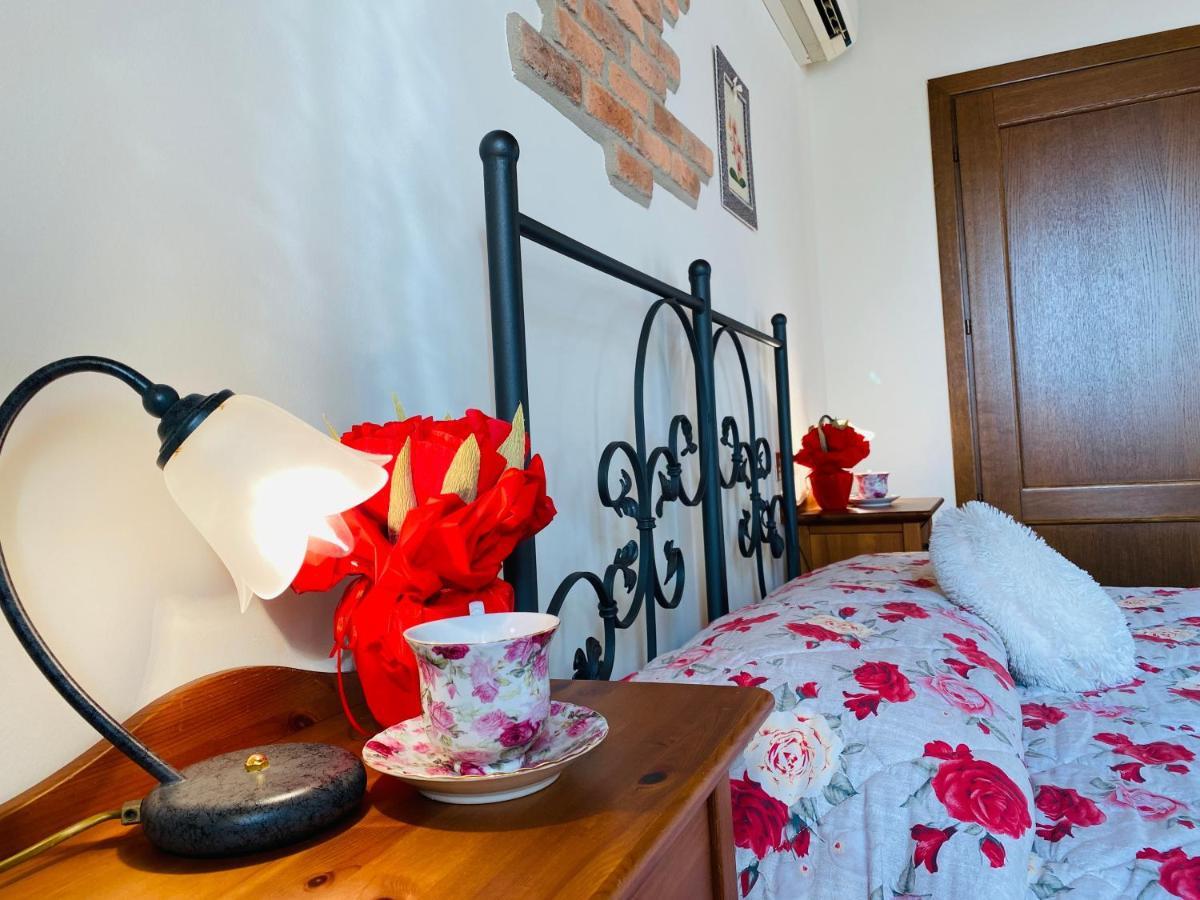 Agriturismo Le Tese Colà Eksteriør billede