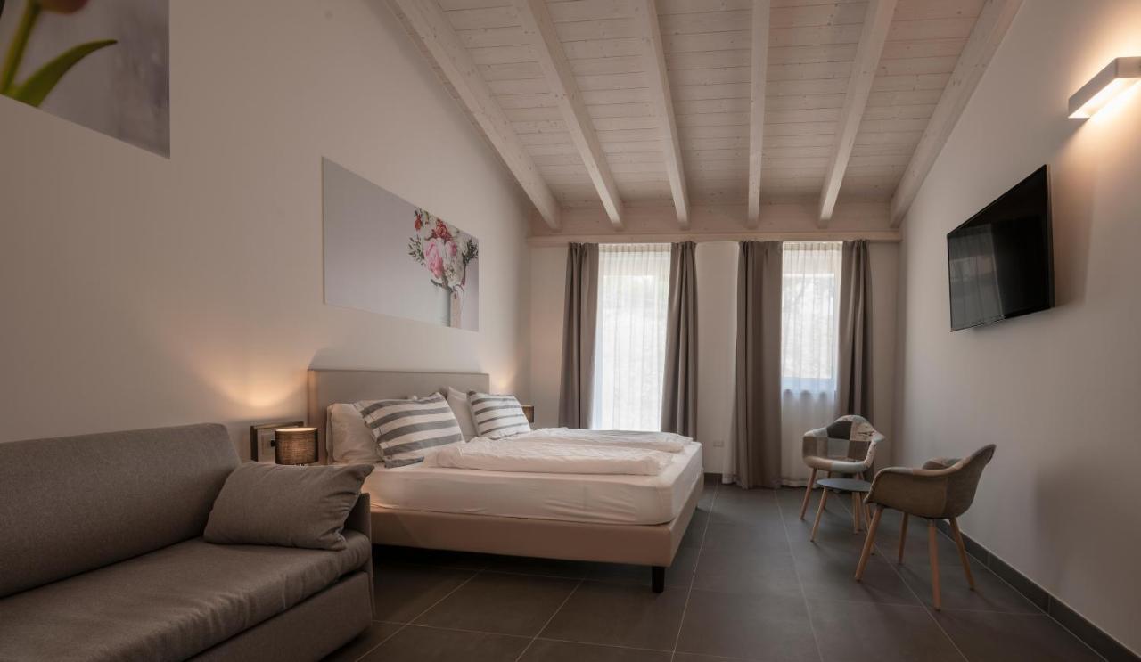 Agriturismo Le Tese Colà Eksteriør billede