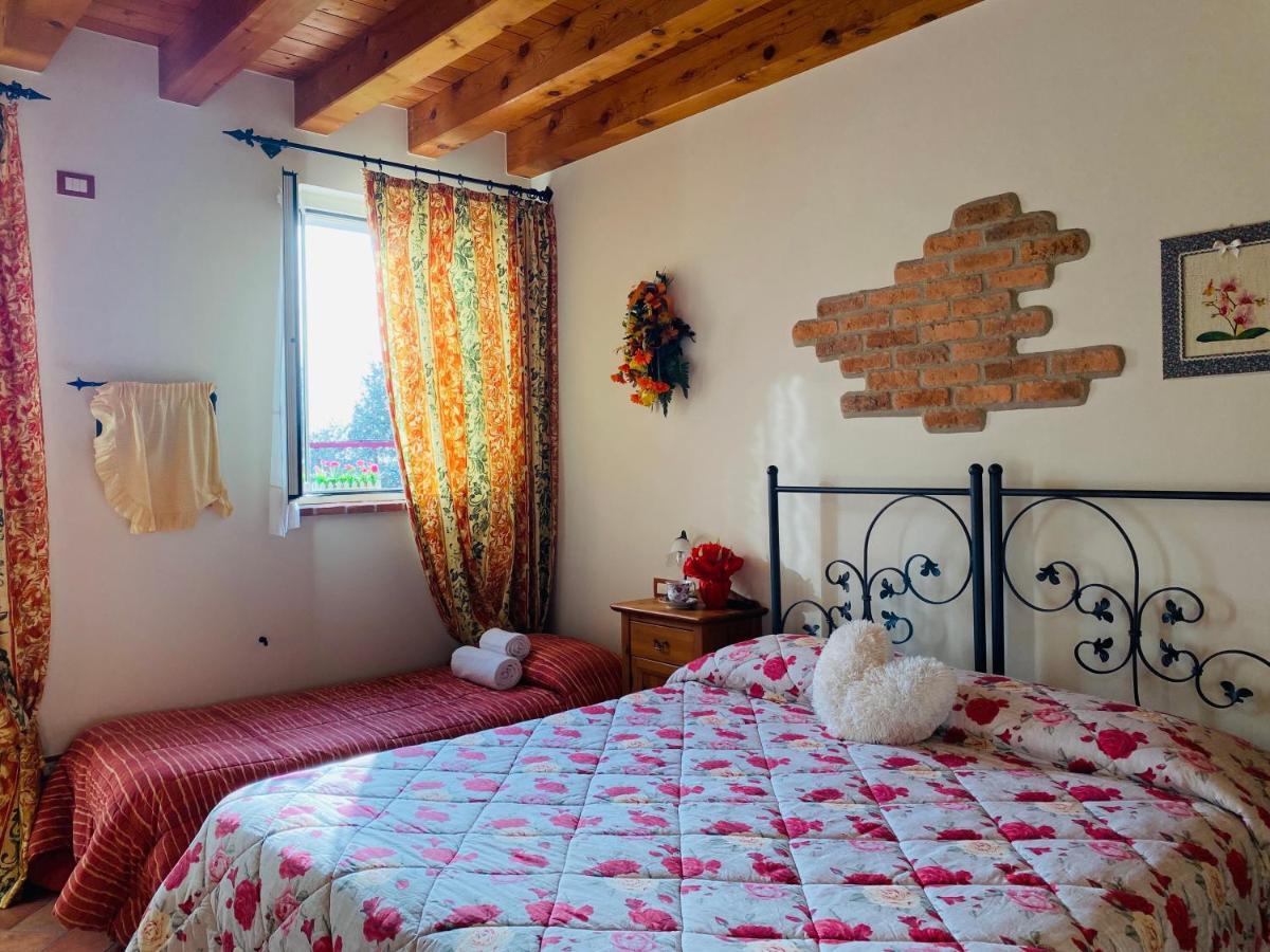 Agriturismo Le Tese Colà Eksteriør billede