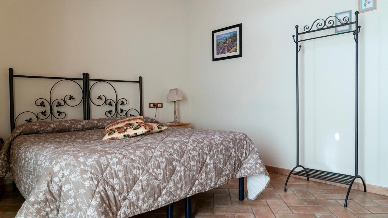 Agriturismo Le Tese Colà Eksteriør billede